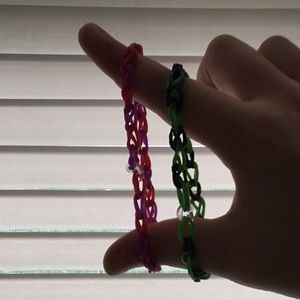 Selling bracelets